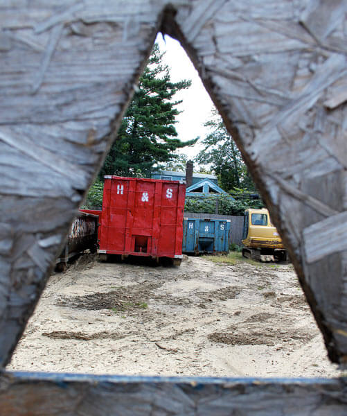 Neighbors cry foul over use of Little Neck lot