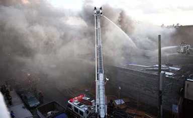 Fire guts Rich Hill building