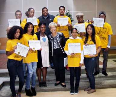 Beep lauds SE Qns. kids keen on college