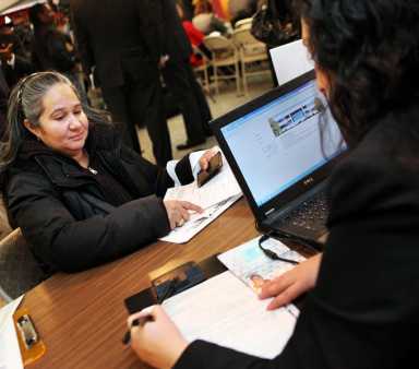Bloomy touts tax programs for city’s needy