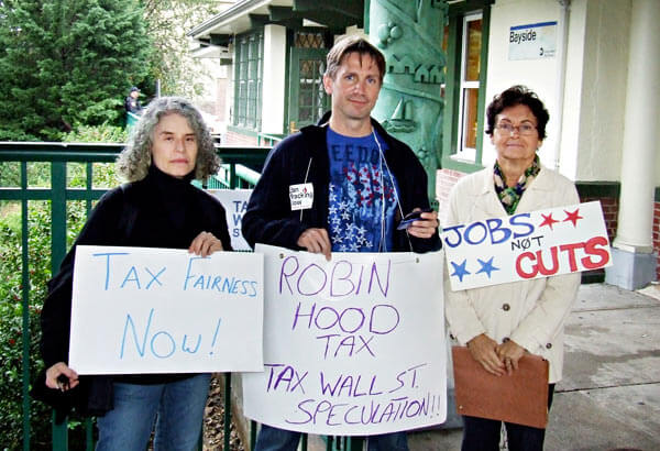 Occupy Bayside group advocates tax fairness