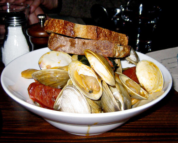 Alobar: A bit of ‘Portlandia’ in Long Island City