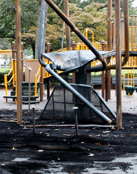 Fire damages playground in Oakland Gdns.