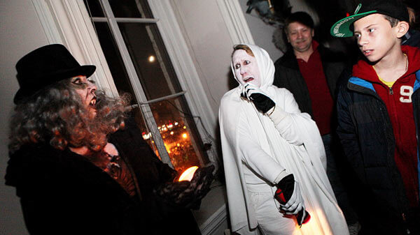 Visitors find frights at Poppenhusen haunted house