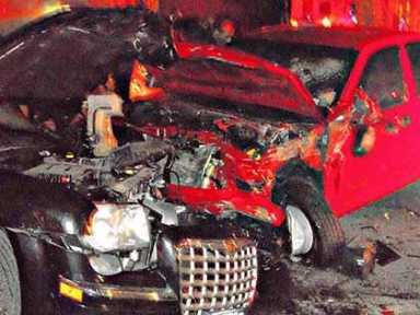 Rear-end causes nine-car pileup in Bellerose