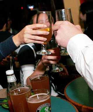 More bar flies in Bayside, Corona head to ERs: City