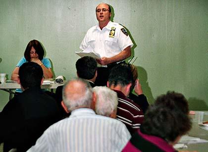 Cop snags suspected burglar