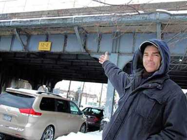 Miller thanks LIRR for painting graffiti-ridden trestles