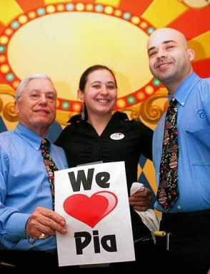 American Idol Pia’s voice carries from Howard Beach to Hollywood