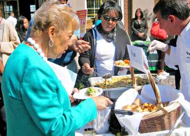 100 Queens eateries join Restaurant Week