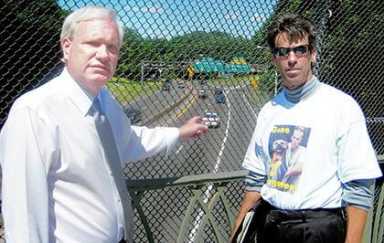 Motorcycle crashes claim 2 Queens lives