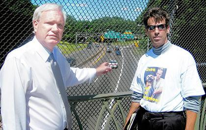 Motorcycle crashes claim 2 Queens lives