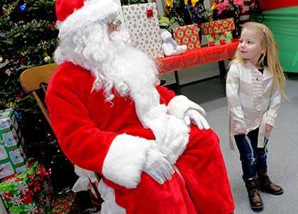 Whitestone group holds fund-raiser for hospital