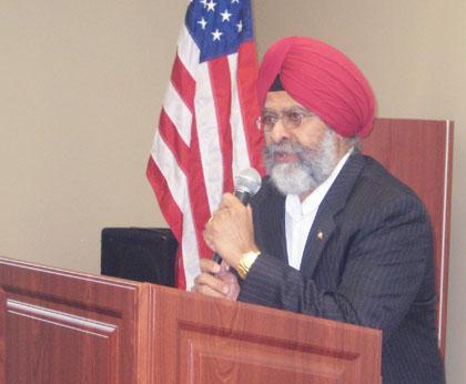 Indian community, civic leaders break barriers over curry