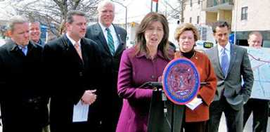 Maspeth leaders call for end to truck route