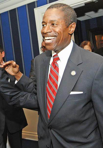 Smith owes $39 to state in overdue campaign fines