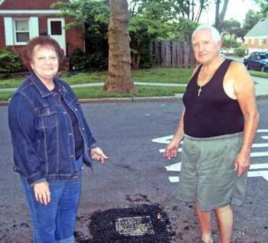 Bellerose block blasts city for wasting water