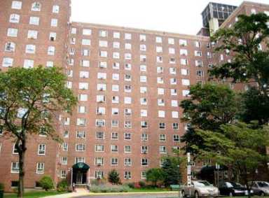 Man wanted to burn home, kill couple: DA