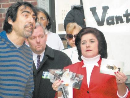 Cuomo accuses Vantage of harassing tenants, announces plans to sue