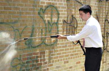 Ulrich targets graffiti spots