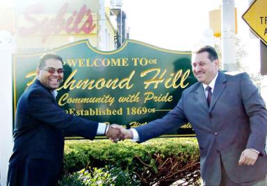 Rich Hill welcomes all with new sign