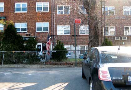 Parking signs rile residents of Claran Ct. in Maspeth