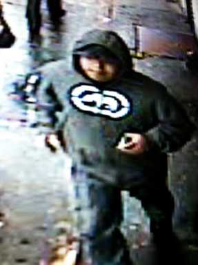 Victim, 22, groped on platform of M train: Cops
