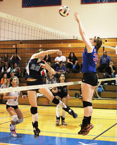 SFP breaks tie over Molloy, tops field