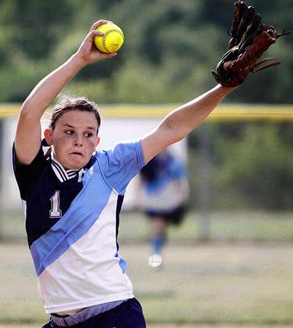 Molloy finishes fine season with fight in final loss