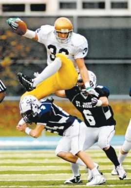 Frederick’s pick leads Holy Cross past Sea