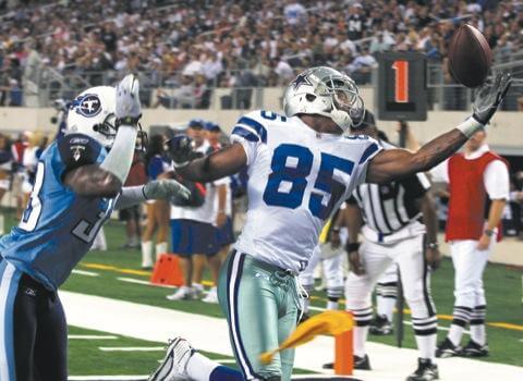 Holy Cross alum Ogletree a rising star in Dallas