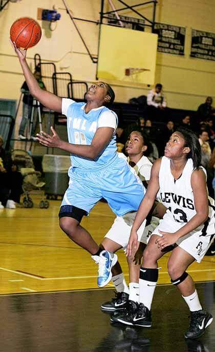Streaky Mary Louis gets bounce-back win over Patriots