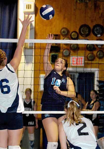 Undermanned Molloy makes some improvements