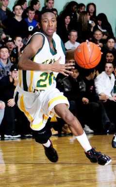 Will thrills as Holy Cross coasts past rival Molloy