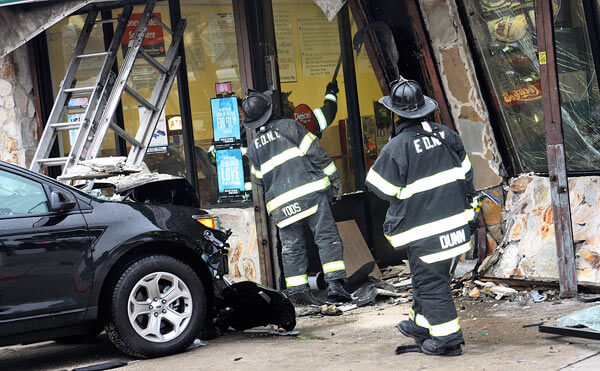 Six injured as car crashes into store in St. Albans