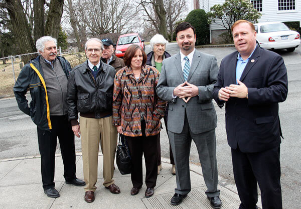 Douglaston cheers its new (old) streets