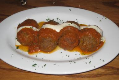 Thymari: Not a typical Astoria Greek restaurant