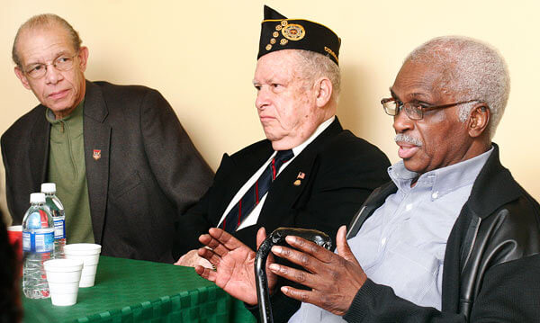 Vets share experiences at Flushing’s Latimer House