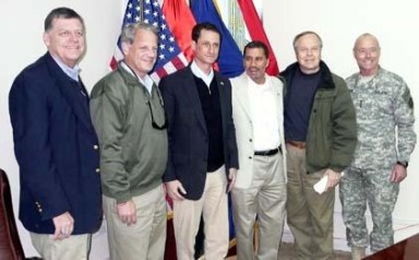 Weiner visits troops in Iraq for support