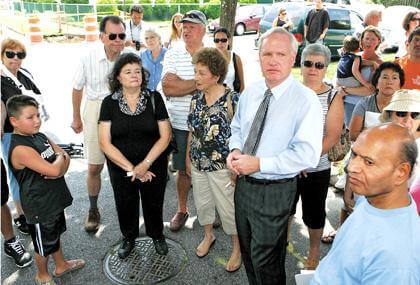 Bayside mulls over flooding solutions