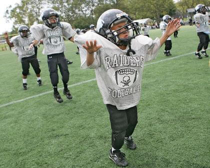 Bayside Raiders scrimmage displays kids’ gridiron talent