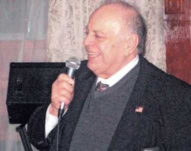 Seminerio, 74, enters notâˆ’guilty plea