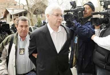 Hevesi aides charged in kickbacks