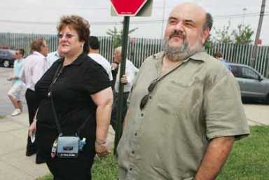 Avella leads rally against Corporate Park