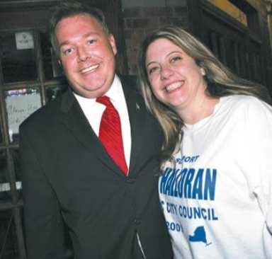 Halloran defeats Kim for Council