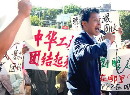 Flushing drivers bash owner over extortion claims