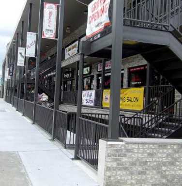 Whitestone mall reopens after city shutdown