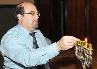 Whitestone Hebrew Centre celebrates Hanukkah