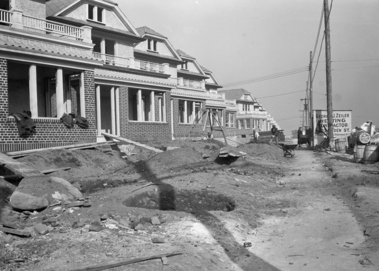 These 11 archival photos show how some Queens areas looked 70+ years