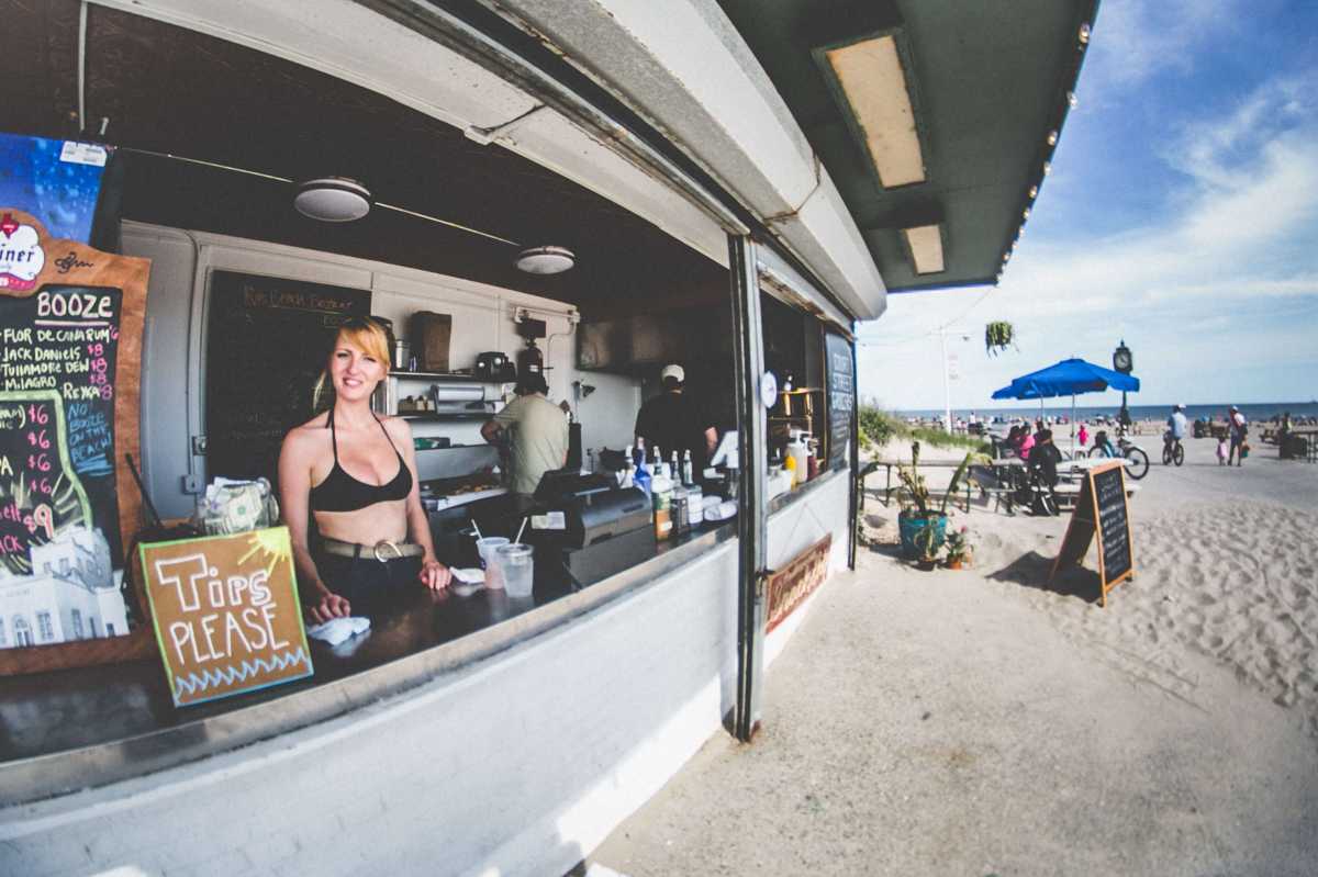 HI-RES – BEACH BAZAAR-6